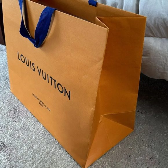 New Authentic Louis Vuitton Brown Shopping Gift Bag Large Bag - Picture 2 of 2